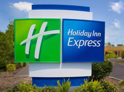 Holiday Inn Express Hotel & Suites Port Charlotte an IHG Hotel - image 4