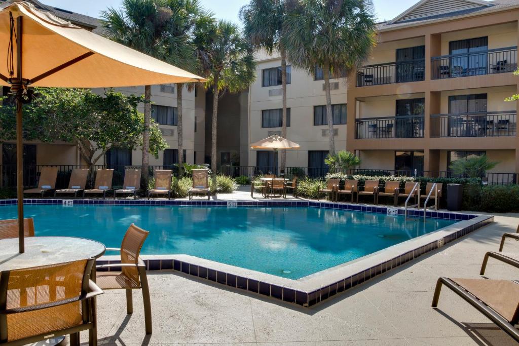 Courtyard by Marriott Ocala - image 2