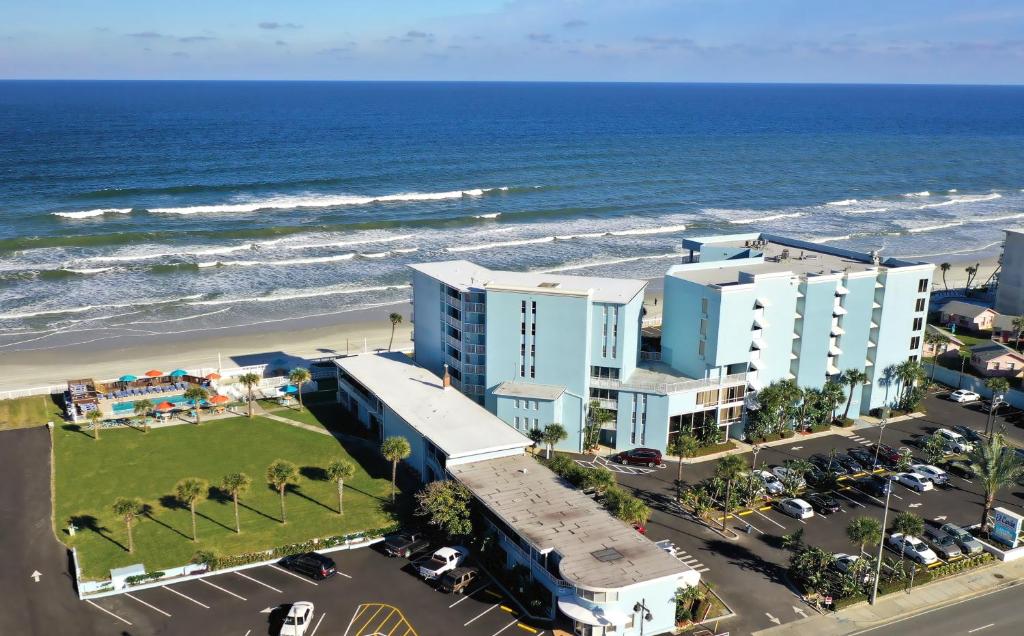 El Caribe Resort and Conference Center - main image