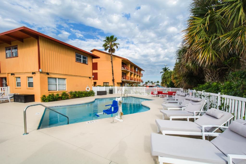 Royal Inn Beach Hutchinson Island - main image