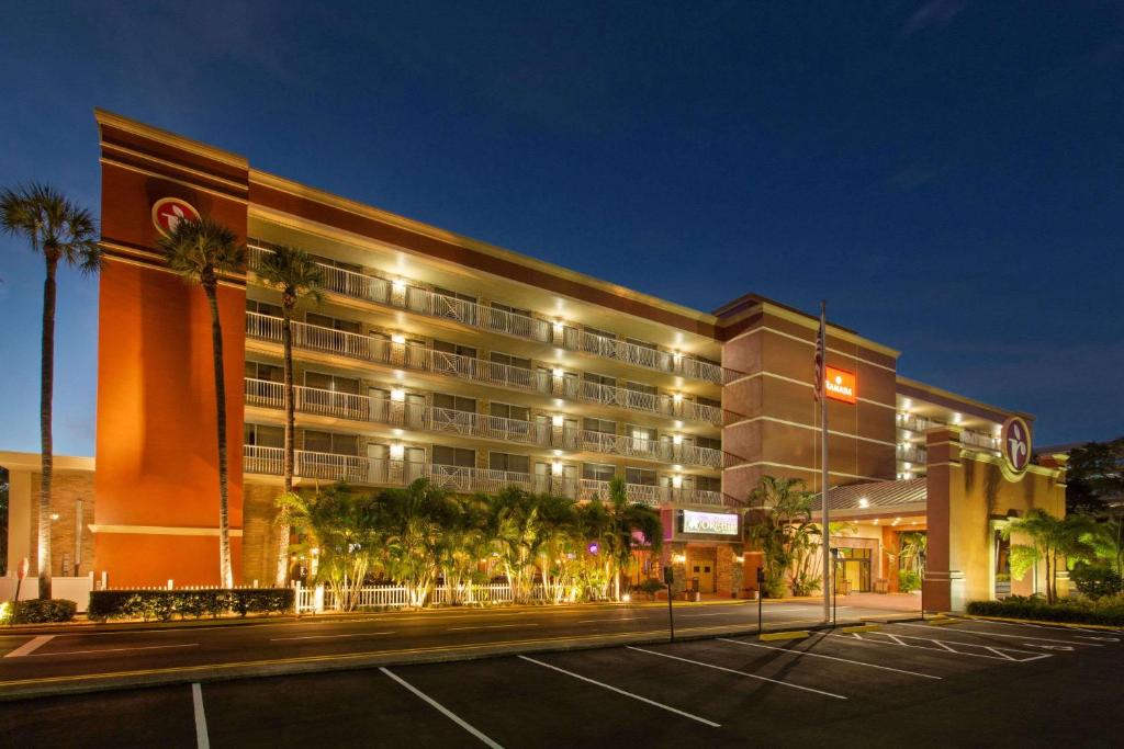 Ramada by Wyndham Tampa Airport Westshore - main image