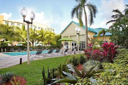 Homewood Suites by Hilton Miami - Airport West - image 2