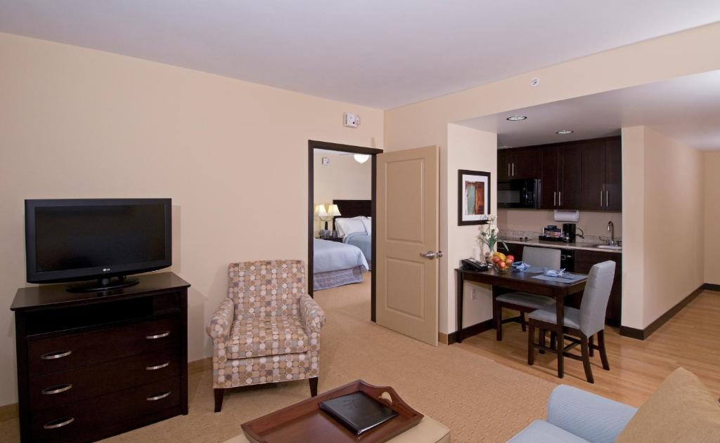 Homewood Suites Port Saint Lucie-Tradition - image 4