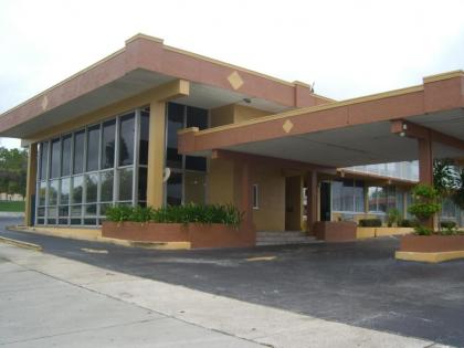 America's Best Inn & Suites-Lakeland - image 1