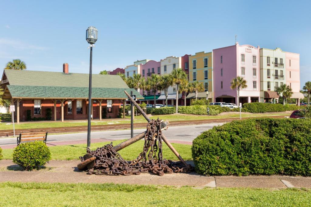 Hampton Inn & Suites Amelia Island - image 2