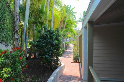 Coconut Mallory Resort and Marina - image 2