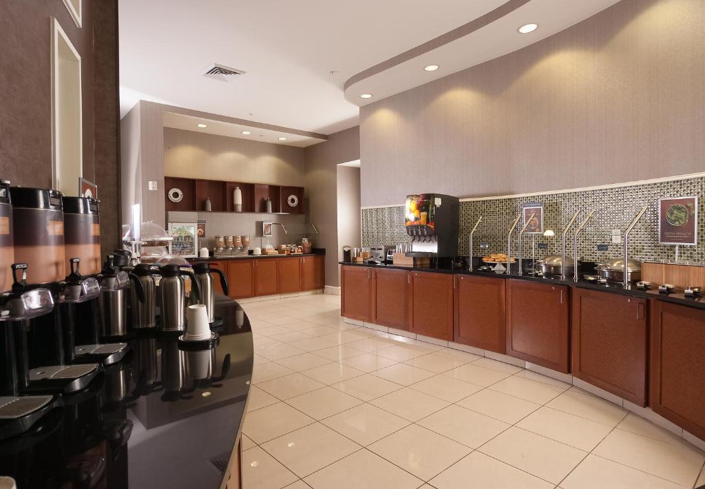 SpringHill Suites Orlando Airport - image 5