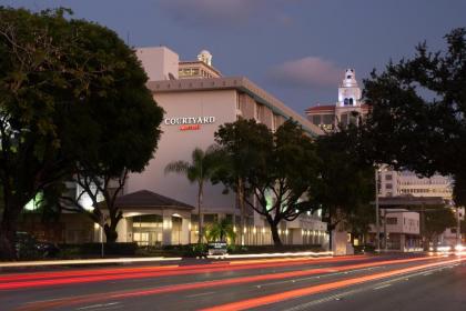 Courtyard Miami Coral Gables - image 3