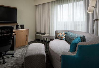 Courtyard by Marriott Fort Lauderdale Weston - image 4