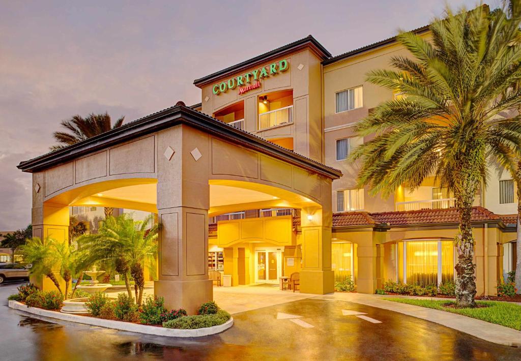 Courtyard West Palm Beach Airport - main image