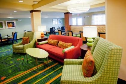 Fairfield Inn & Suites by Marriott Venice - image 4