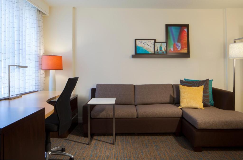 Residence Inn Tampa Downtown - image 2