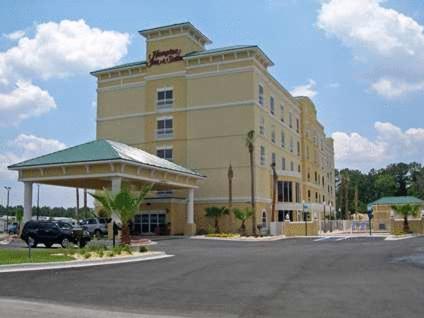 Hampton Inn & Suites Lake City - main image