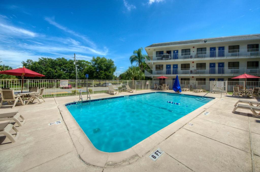 Motel 6-Bradenton FL - image 3