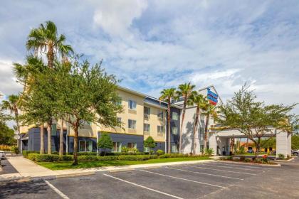 Fairfield Inn & Suites Sarasota Lakewood Ranch - image 4