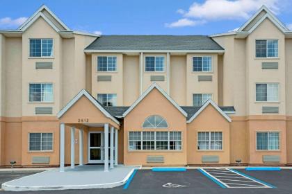 microtel Inn  Suites by Wyndham Bushnell Bushnell Florida