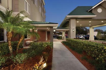 Country Inn & Suites by Radisson St. Petersburg - Clearwater FL - image 5