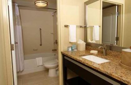 Hampton Inn Daytona Beach/Beachfront - image 4