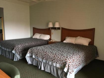 Regency Inn - image 4