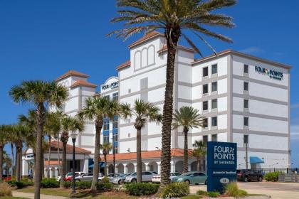 Four Points by Sheraton Jacksonville Beachfront - image 4