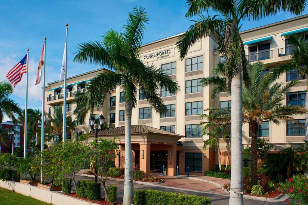 Four Points by Sheraton Punta Gorda Harborside - main image