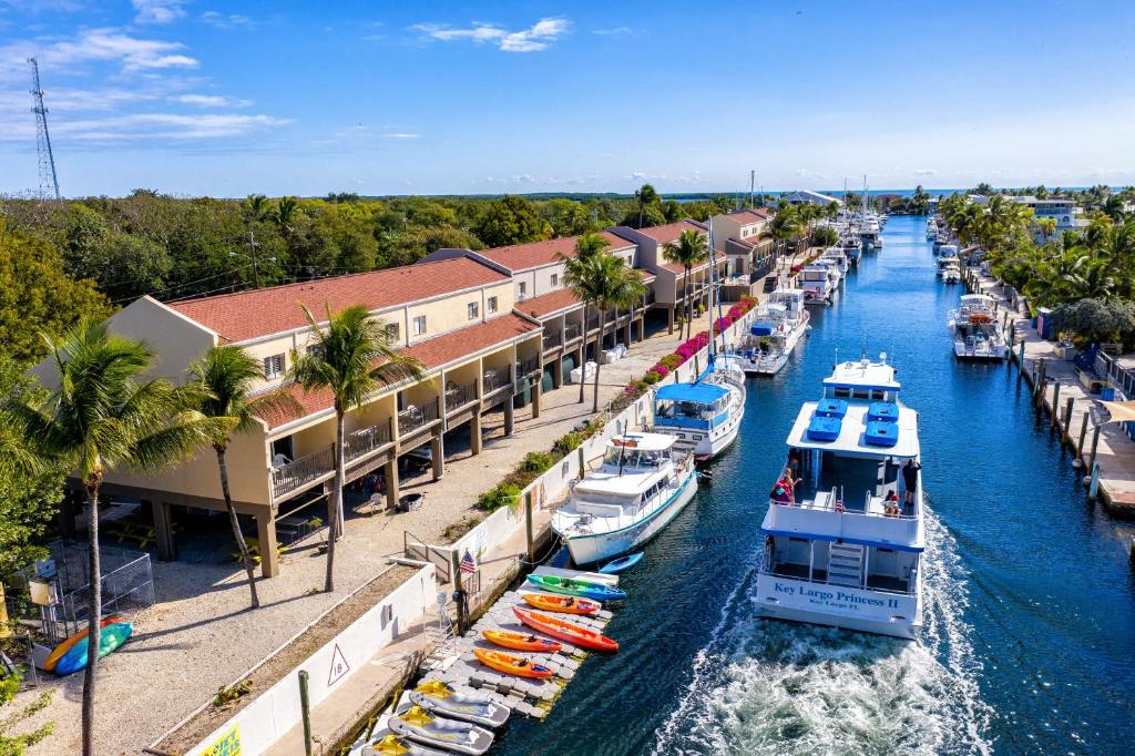 Waterside Suites and Marina - main image