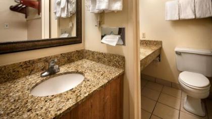 Best Western Crossroads Inn - image 5