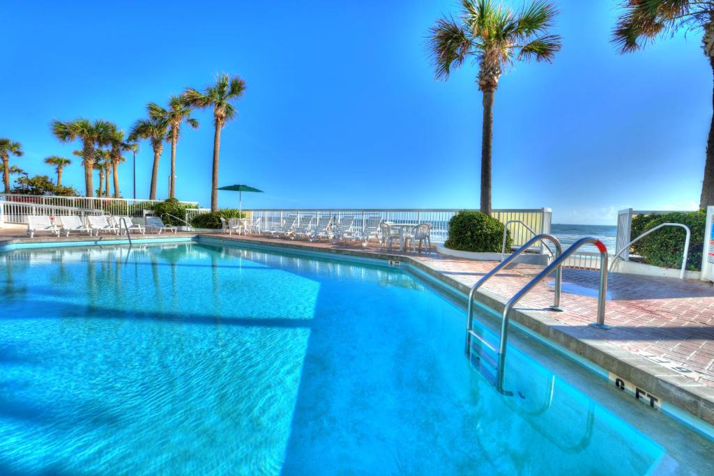 Bahama House - Daytona Beach Shores - main image