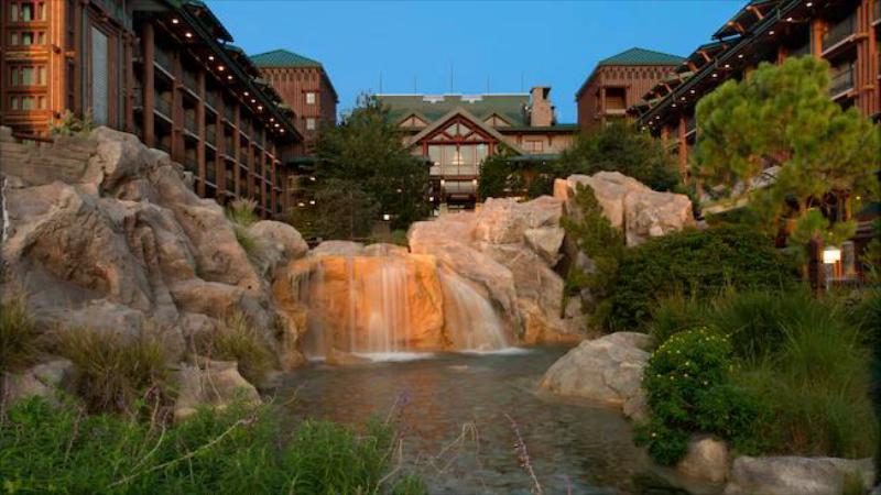 Disney's Wilderness Lodge - image 2