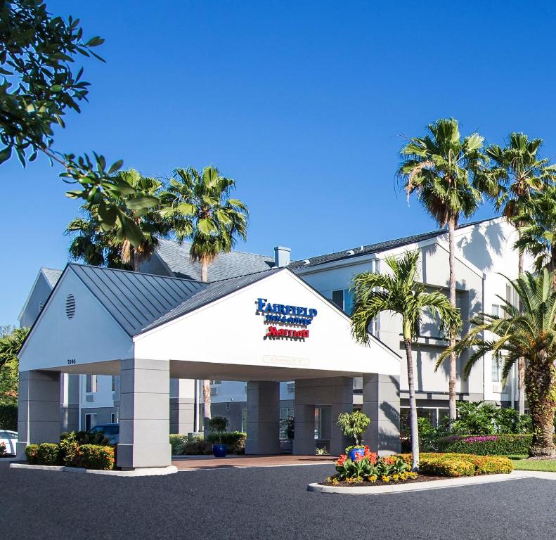 Fairfield Inn & Suites by Marriott Fort Myers Cape Coral - main image