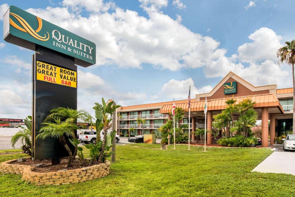 Quality Inn & Suites Tarpon Springs South - main image