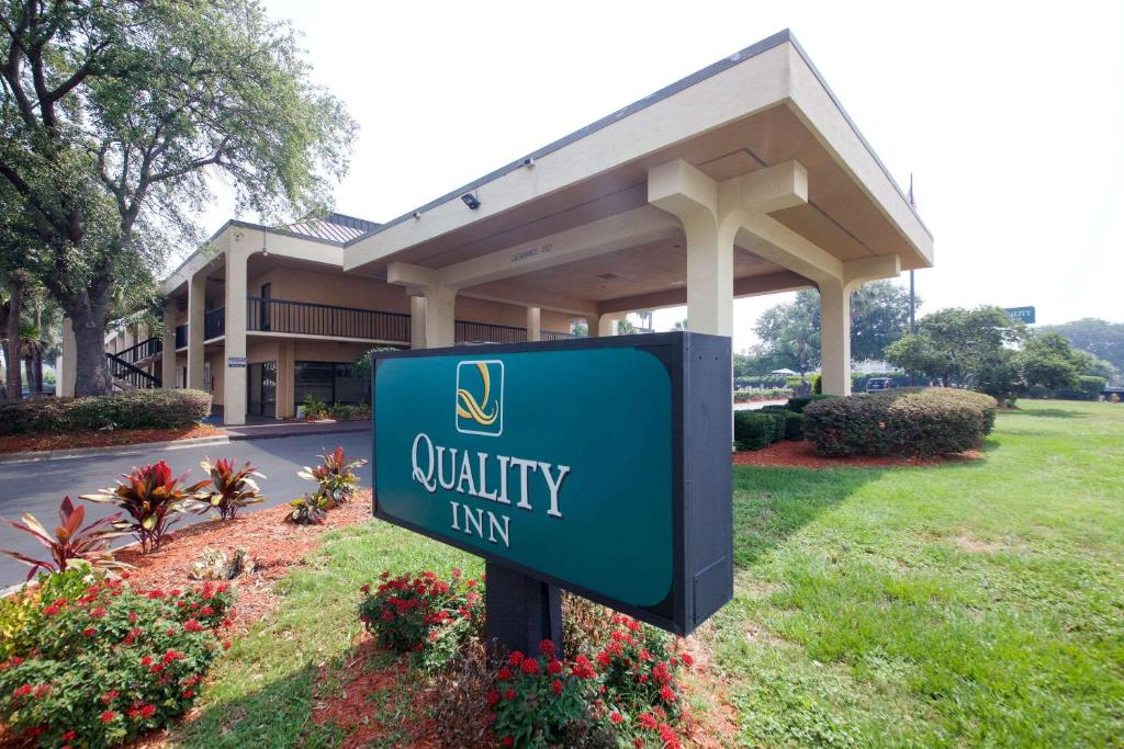 Quality Inn Orange Park Jacksonville - main image