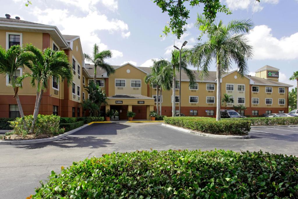 Extended Stay America Suites - Fort Lauderdale - Deerfield Beach - main image