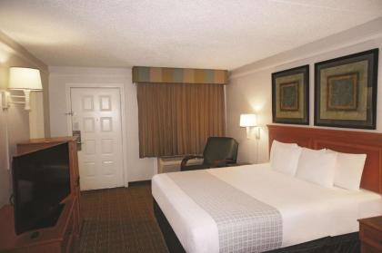 La Quinta Inn by Wyndham Tallahassee North - image 3