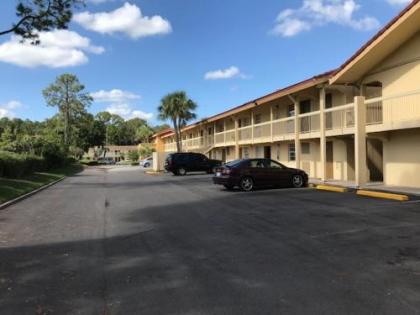 Days Inn by Wyndham Jacksonville Baymeadows - image 4