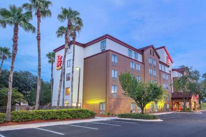 Red Roof Inn PLUS+ Jacksonville – Southpoint - image 3