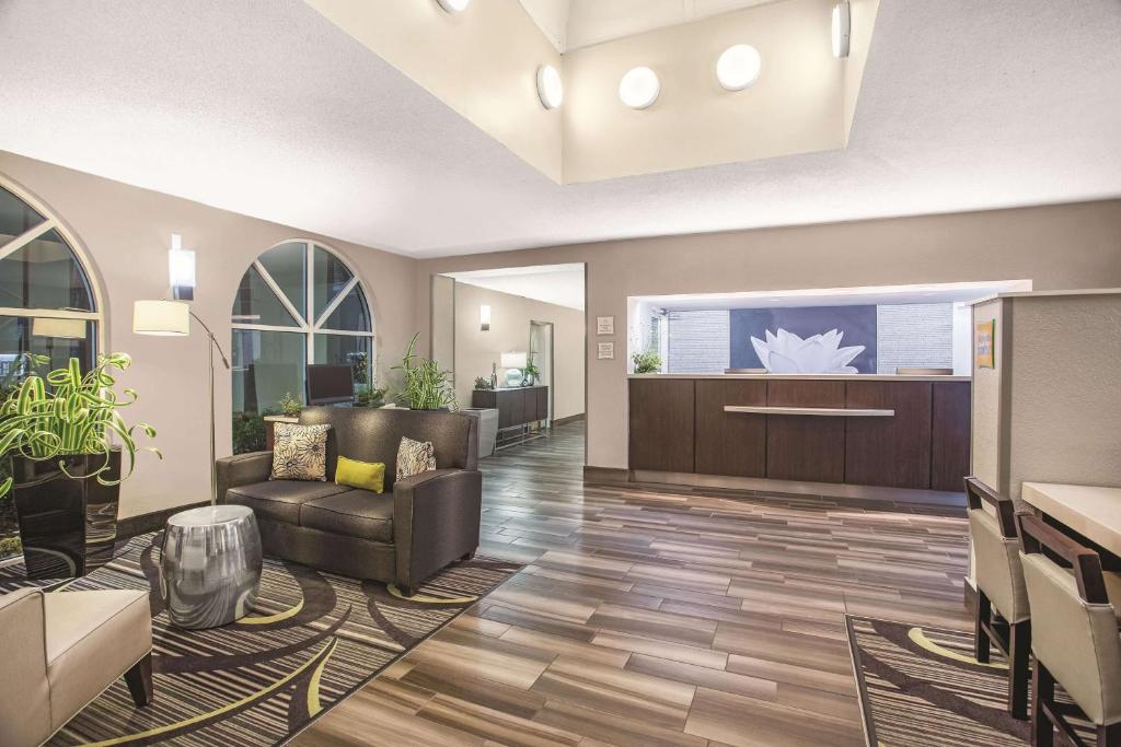 La Quinta by Wyndham Fort Lauderdale Tamarac - main image