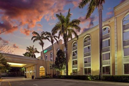 La Quinta by Wyndham Sunrise - image 2