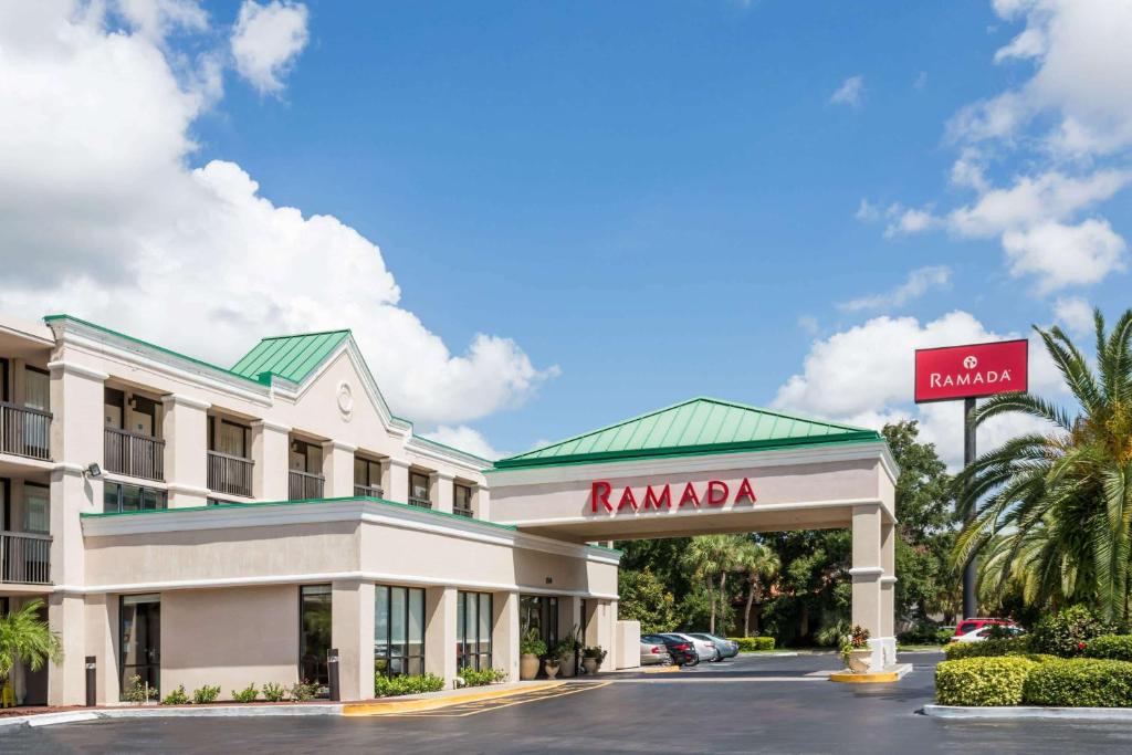 Ramada by Wyndham Altamonte Springs - main image