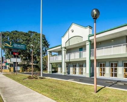 Quality Inn & Suites Panama City - image 2