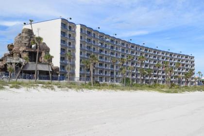 Days Inn by Wyndham Panama City Beach/Ocean Front - image 5