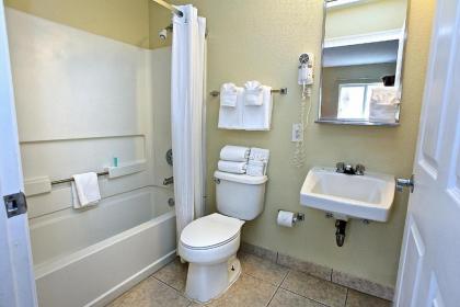 Stay Suites of America - Orange Park - image 2