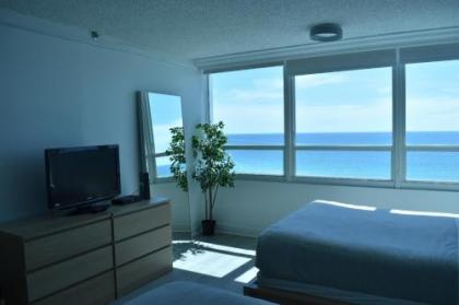 Castle Beach Studio with Ocean View - image 5