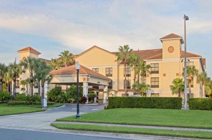 Holiday Inn Express Hotel & Suites Clearwater North/Dunedin - image 3