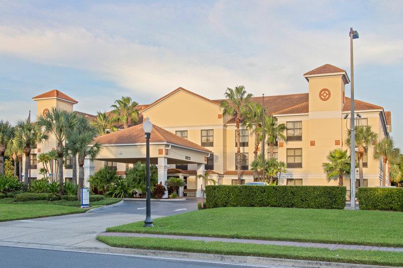 Holiday Inn Express Hotel & Suites Clearwater North/Dunedin - image 3