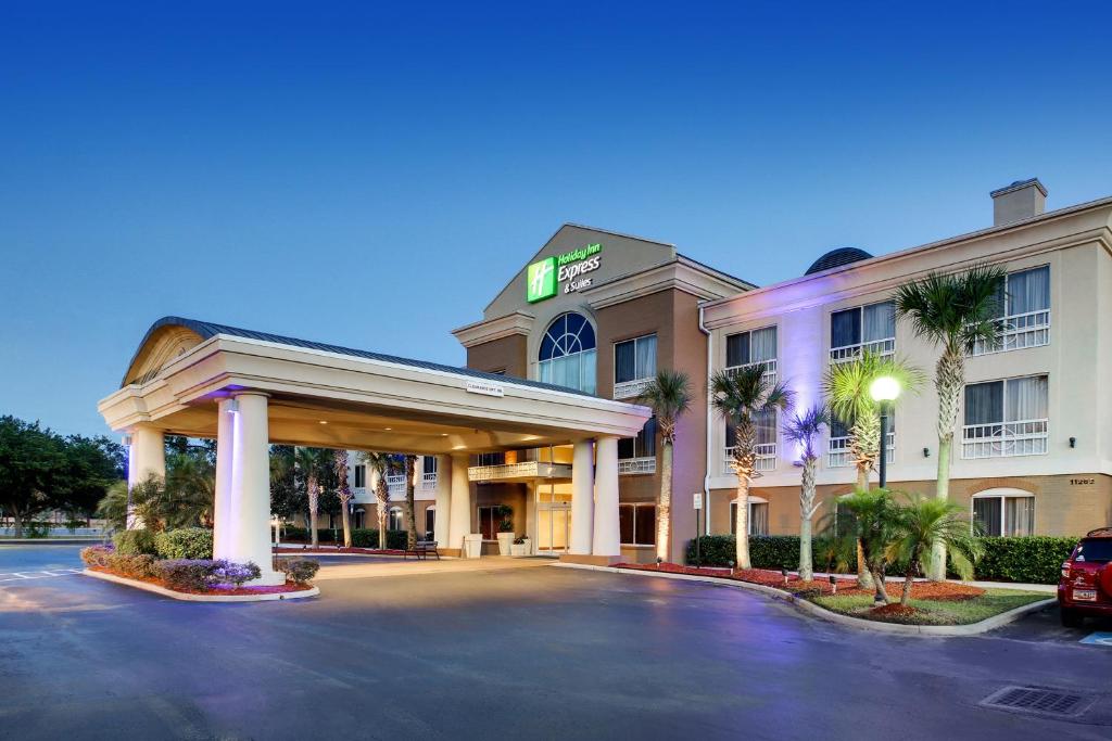 Holiday Inn Express & Suites Jacksonville South - I-295 an IHG Hotel - main image