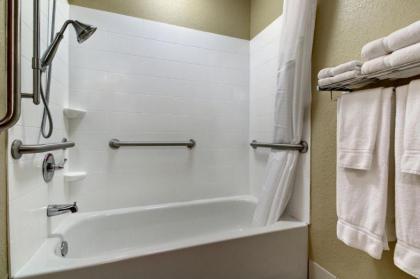 Holiday Inn Express & Suites Jacksonville South - I-295 an IHG Hotel - image 2