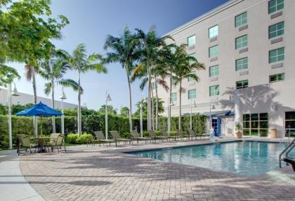 Holiday Inn Express & Suites Miami Kendall an IHG Hotel - image 2