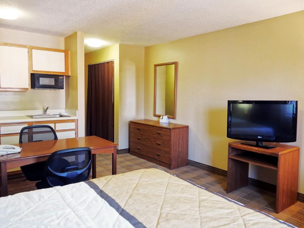 Extended Stay America Suites - Fort Lauderdale - Cypress Creek - NW 6th Way - image 4