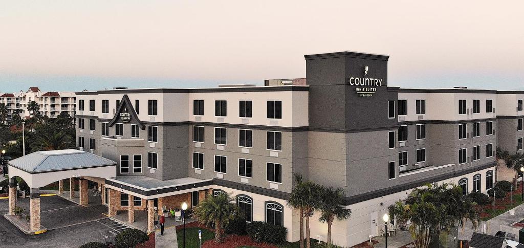 Country Inn & Suites by Radisson Port Canaveral FL - image 4